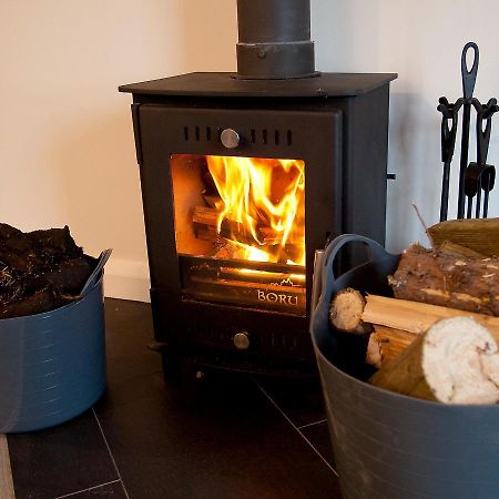 Cash Hill Farm Cottages Ballinamallard ภายนอก รูปภาพ