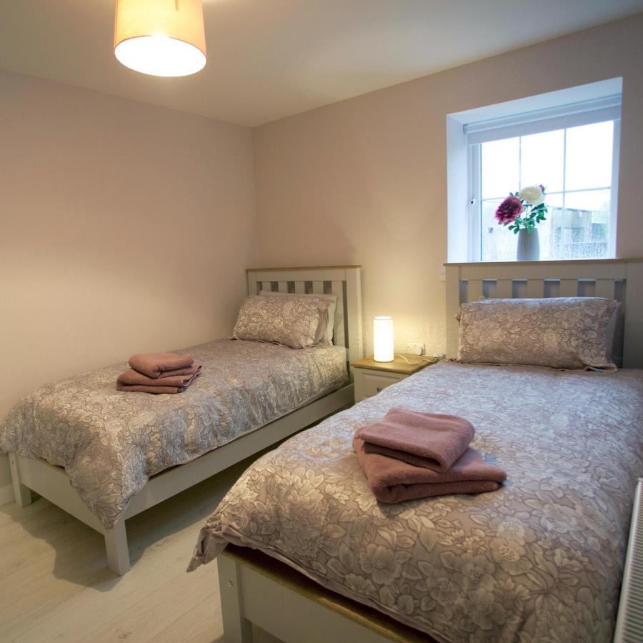 Cash Hill Farm Cottages Ballinamallard ภายนอก รูปภาพ